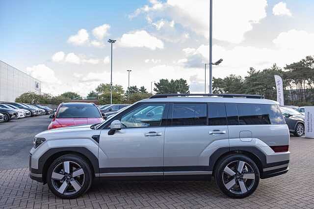 Hyundai SANTA FE 1.6 TGDi Plug-in Hybrid Ultimate 5dr 4WD Auto Typhoon Silver