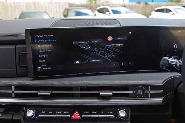 Hyundai SANTA FE 1.6 TGDi Plug-in Hybrid Ultimate 5dr 4WD Auto Typhoon Silver