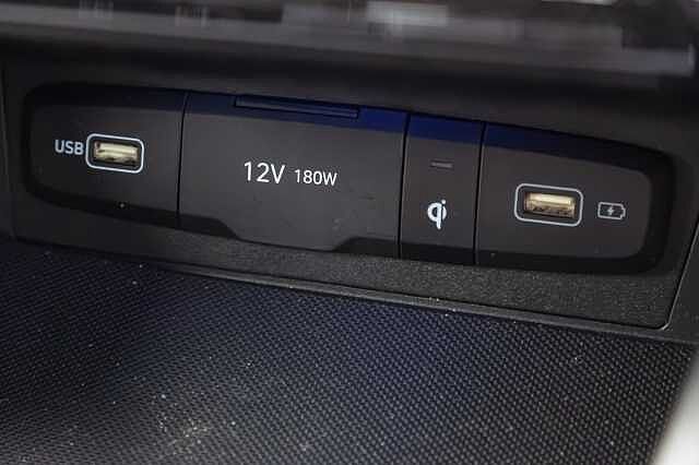 Hyundai TUCSON 1.6 TGDi Hybrid 230 Premium 5dr 2WD Auto Phantom Black