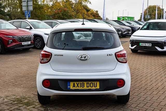 Hyundai I10 1.0 SE 5dr Polar White