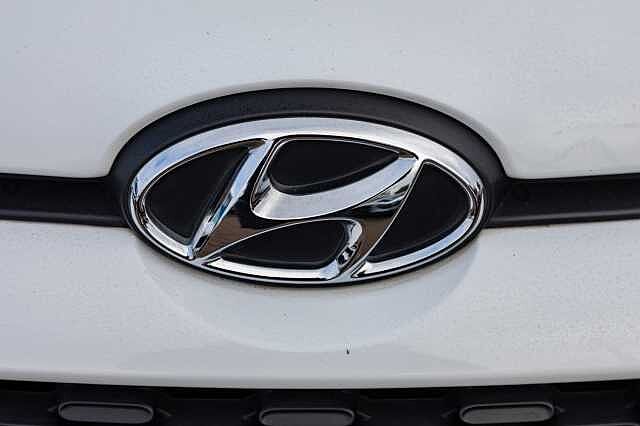 Hyundai I10 1.0 SE 5dr Polar White