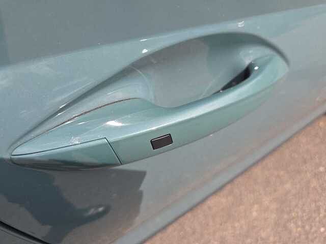 Hyundai BAYON 1.0 TGDi Ultimate 5dr DCT Green