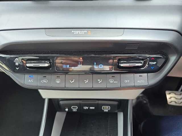 Hyundai BAYON 1.0 TGDi Ultimate 5dr DCT Green