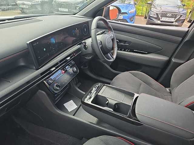 Hyundai TUCSON 1.6T Plug-in Hybrid N Line 5dr Auto Silver