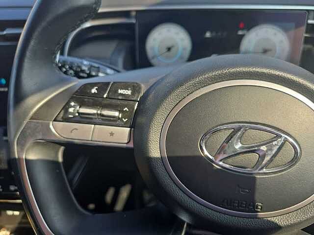 Hyundai TUCSON HYBRID 1.6 T-GDi (150ps) Premium 48Volt iMT Black