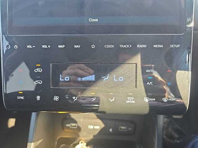 Hyundai TUCSON HYBRID 1.6 T-GDi (150ps) Premium 48Volt iMT Black