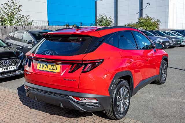 Hyundai TUCSON 1.6 TGDi SE Connect 5dr 2WD Engine Red