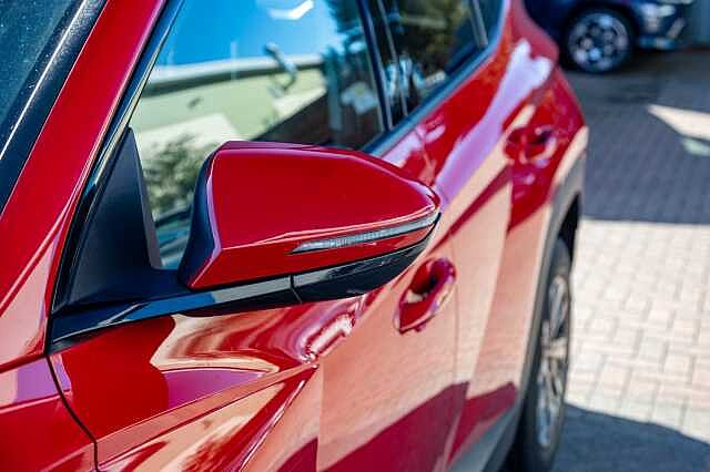 Hyundai TUCSON 1.6 TGDi SE Connect 5dr 2WD Engine Red