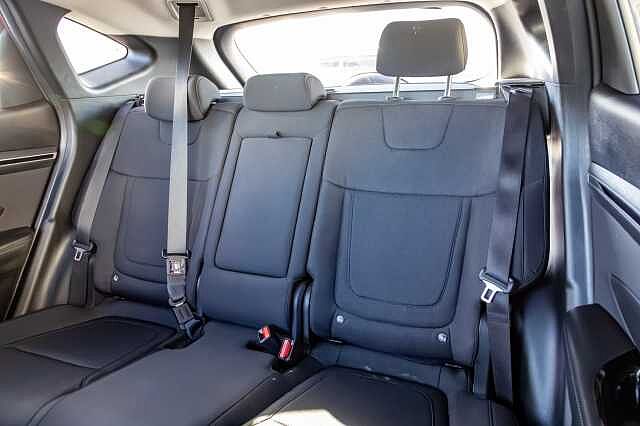 Hyundai TUCSON 1.6 TGDi SE Connect 5dr 2WD Engine Red