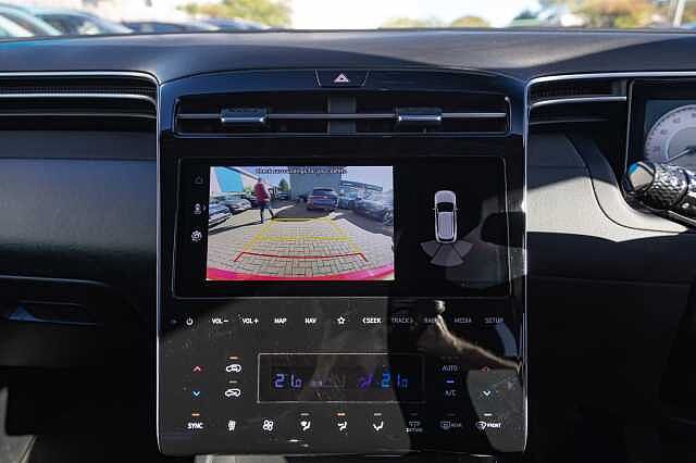 Hyundai TUCSON 1.6 TGDi SE Connect 5dr 2WD Engine Red