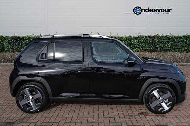 Hyundai INSTER 85kW 02 49kWh 5dr Auto Phantom Black