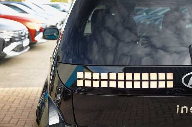 Hyundai INSTER 85kW 02 49kWh 5dr Auto Phantom Black
