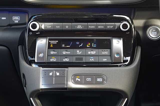 Hyundai INSTER 85kW 02 49kWh 5dr Auto Phantom Black