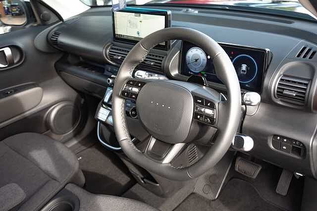 Hyundai INSTER 85kW 02 49kWh 5dr Auto Phantom Black