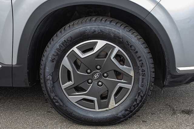 Hyundai SANTA FE 1.6 TGDi Hybrid Premium 5dr Auto Typhoon Silver