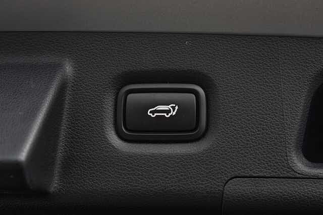 Hyundai SANTA FE 1.6 TGDi Hybrid Premium 5dr Auto Typhoon Silver