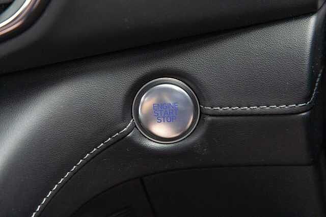 Hyundai SANTA FE 1.6 TGDi Hybrid Premium 5dr Auto Typhoon Silver
