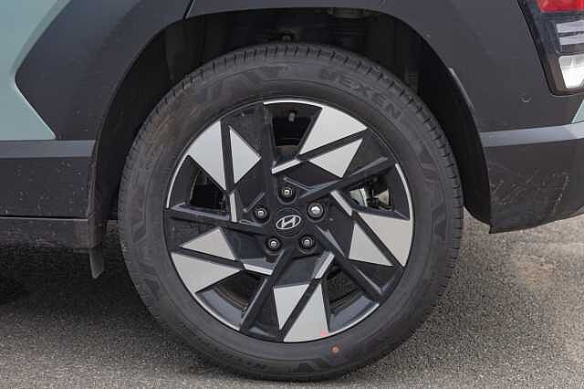 Hyundai KONA 1.6 Hybrid 129 Ultimate 5dr DCT MIRAGE GREEN