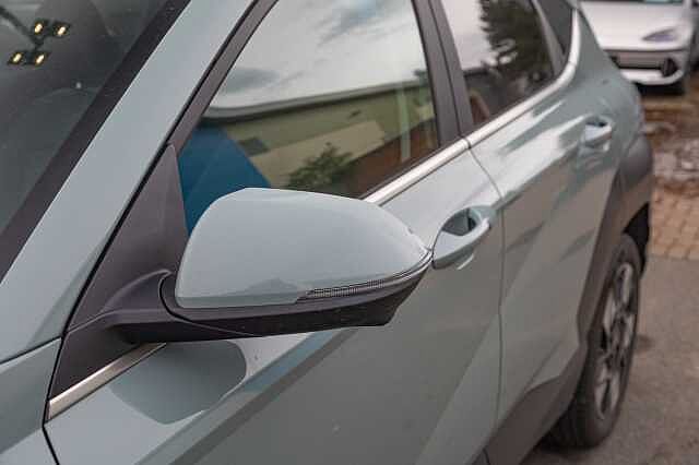 Hyundai KONA 1.6 Hybrid 129 Ultimate 5dr DCT MIRAGE GREEN