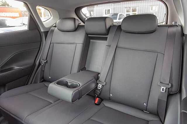 Hyundai KONA 1.6 Hybrid 129 Ultimate 5dr DCT MIRAGE GREEN