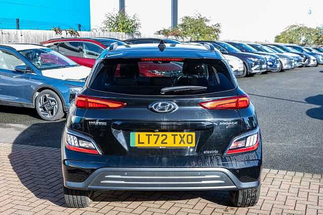 Hyundai KONA 150kW Premium 64kWh 5dr Auto Abyss Black