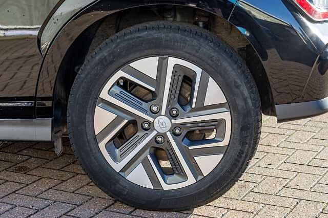 Hyundai KONA 150kW Premium 64kWh 5dr Auto Abyss Black