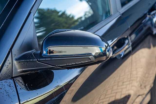 Hyundai KONA 150kW Premium 64kWh 5dr Auto Abyss Black