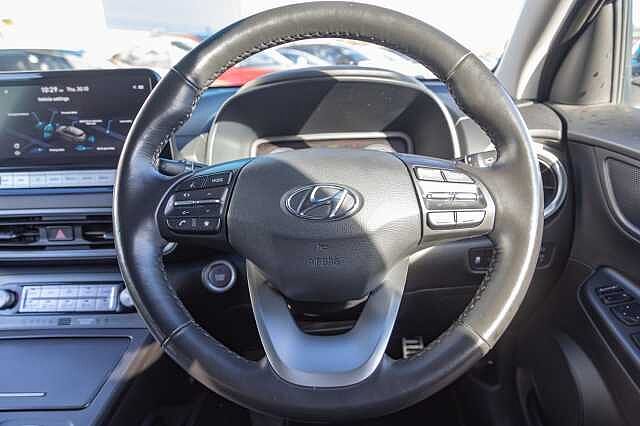 Hyundai KONA 150kW Premium 64kWh 5dr Auto Abyss Black
