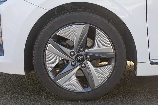 Hyundai IONIQ 1.6 GDi Hybrid Premium SE 5dr DCT
