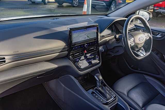 Hyundai IONIQ 1.6 GDi Hybrid Premium SE 5dr DCT