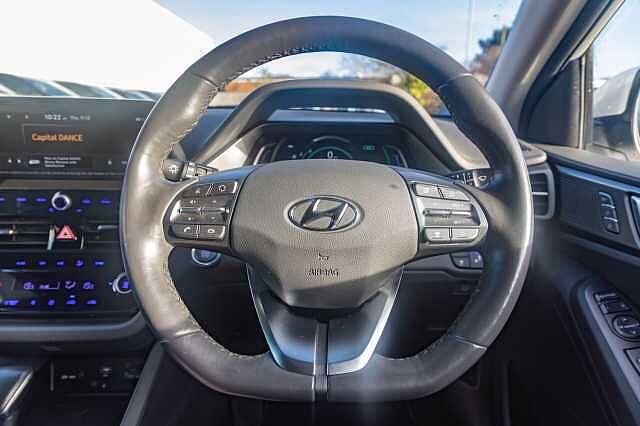 Hyundai IONIQ 1.6 GDi Hybrid Premium SE 5dr DCT