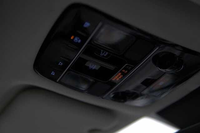 Hyundai SANTA FE 1.6 TGDi 239 Hybrid Ultimate 5dr Auto