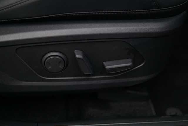 Hyundai TUCSON 1.6T Premium 5dr sailing blue