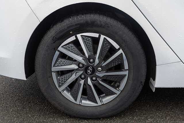 Hyundai IONIQ 100kW Premium SE 38kWh 5dr Auto