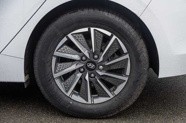 Hyundai IONIQ 100kW Premium SE 38kWh 5dr Auto