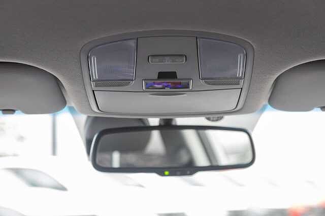 Hyundai IONIQ 100kW Premium SE 38kWh 5dr Auto