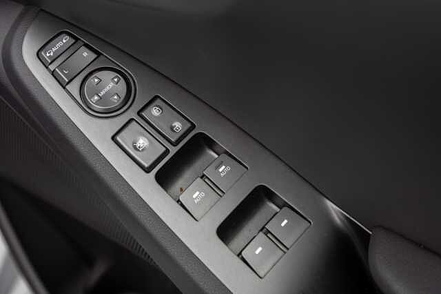 Hyundai IONIQ 100kW Premium SE 38kWh 5dr Auto