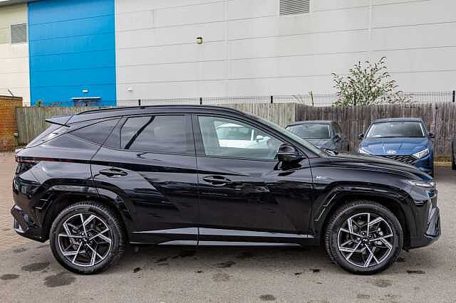 Hyundai TUCSON 1.6T Hybrid N Line S 5dr Auto Abyss Black