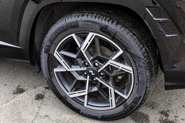 Hyundai TUCSON 1.6T Hybrid N Line S 5dr Auto Abyss Black
