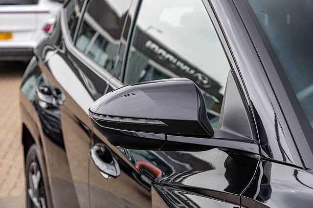 Hyundai TUCSON 1.6T Hybrid N Line S 5dr Auto Abyss Black