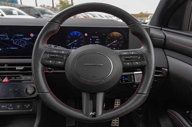 Hyundai TUCSON 1.6T Hybrid N Line S 5dr Auto Abyss Black