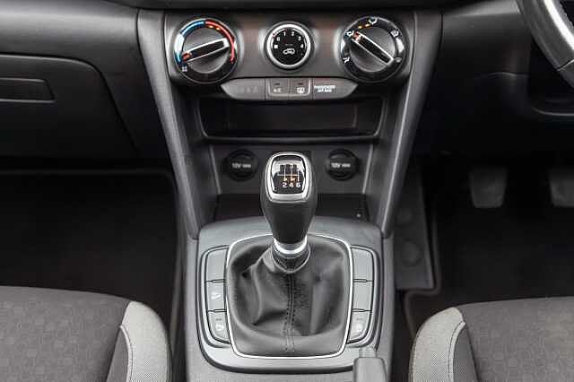Hyundai KONA 1.0T GDi Blue Drive SE 5dr