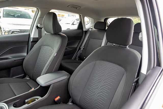 Hyundai KONA 1.6T 138 Advance 5dr Abyss Black