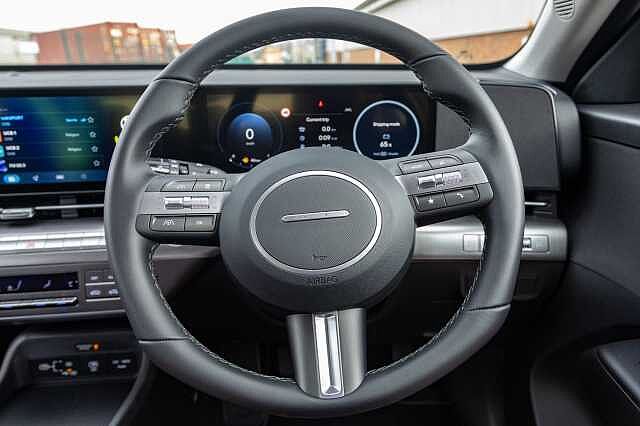 Hyundai KONA 1.6T 138 Advance 5dr Abyss Black