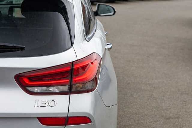 Hyundai i30 1.4T GDI Premium SE 5dr