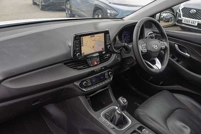 Hyundai i30 1.4T GDI Premium SE 5dr