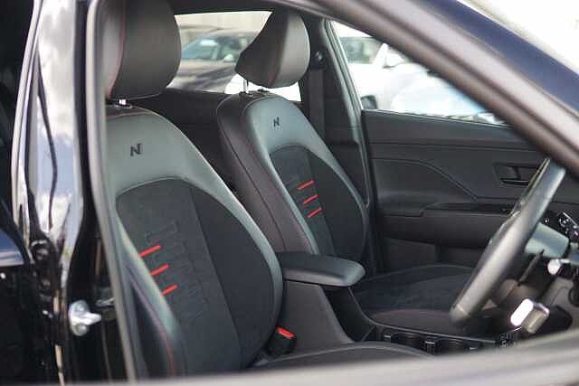 Hyundai KONA 1.6 Hybrid 129 N Line S 5dr DCT Abyss Black