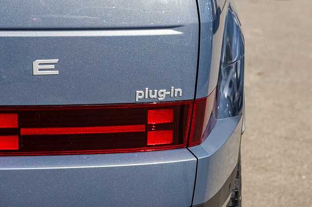 Hyundai SANTA FE 1.6 TGDi Plug-in Hybrid Ultimate 5dr 4WD Auto Pebble blue
