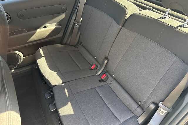 Hyundai INSTER 85kW 02 49kWh 5dr Auto Abyss Black