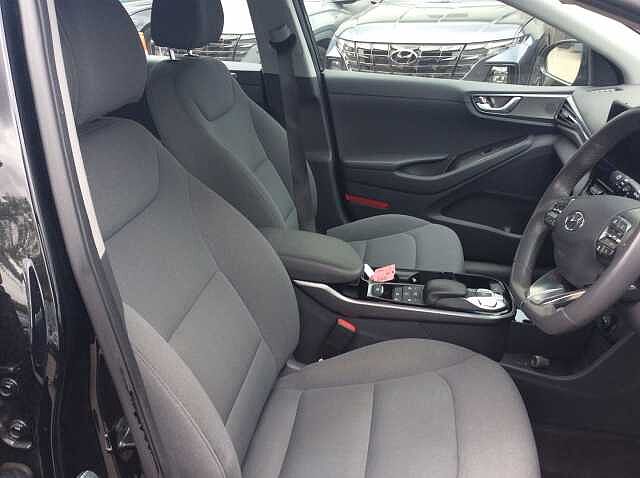 Hyundai IONIQ 100kW Premium 38kWh 5dr Auto